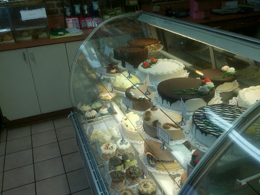 Bakery «Toot Sweets Fine Desserts», reviews and photos, 1277 Gilman St, Albany, CA 94706, USA