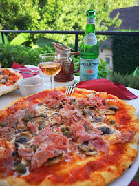 Plats et boissons du Pizzas à emporter Le Don Camillo à Les Eyzies - n°2