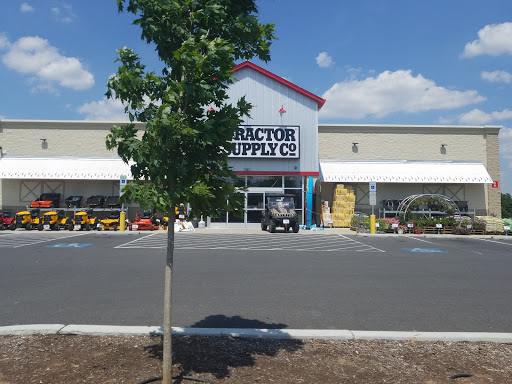 Home Improvement Store «Tractor Supply Co.», reviews and photos, 60 Smith Rd, Gettysburg, PA 17325, USA