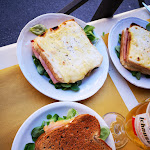 Photo n°1 de l'avis de Luigi.a fait le 30/04/2019 à 07:55 sur le  Qui in vanchiglia à Turin