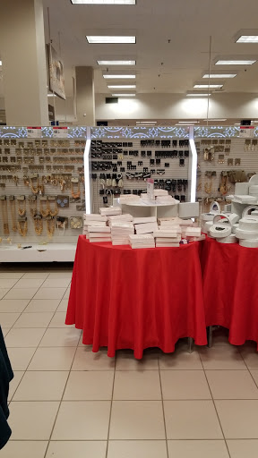 Department Store «Sears», reviews and photos, 3801 E Foothill Blvd, Pasadena, CA 91107, USA