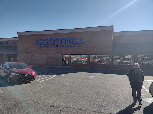 Thrift Store «Goodwill of North Georgia: Cartersville Store, Career Center and Donation Center», reviews and photos, 929 Joe Frank Harris Pkwy SE, Cartersville, GA 30120, USA