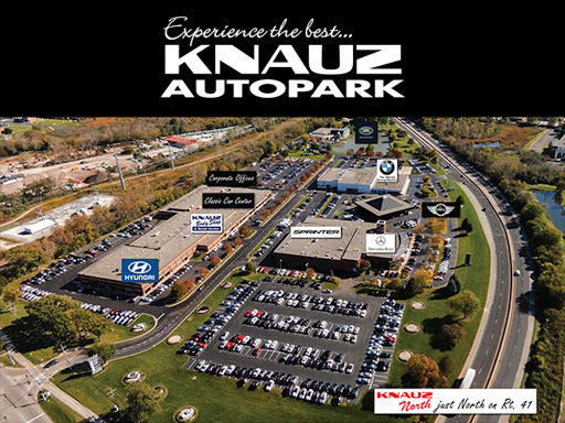 Hyundai Dealer «Knauz Hyundai», reviews and photos, 775 Rockland Rd, Lake Bluff, IL 60044, USA