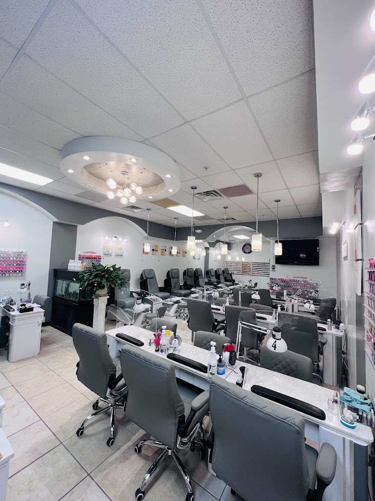 4 Seasons Nails-Norwalk 50211