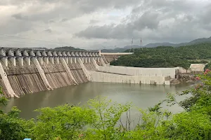 Sardar Sarovar Dam image