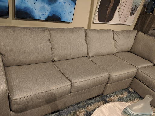 Furniture Store «Ashley HomeStore», reviews and photos, 3775 N Federal Hwy, Oakland Park, FL 33308, USA