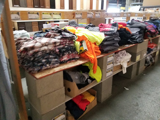 Hardware Store «HD Supply Home Improvement Solutions», reviews and photos, 13571 Vaughn St, San Fernando, CA 91340, USA