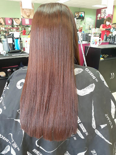 Beauty Salon «Kary Elys Hair Salon», reviews and photos, 111 N 6th St, Conroe, TX 77301, USA