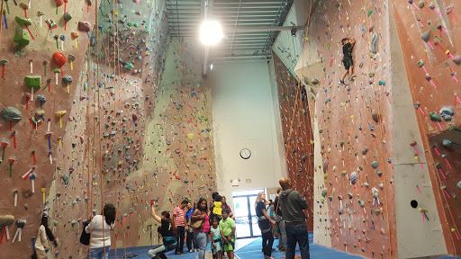 Rock Climbing Gym «Philadelphia Rock Gym - Oaks», reviews and photos, 122 Mill Rd E-520, Oaks, PA 19456, USA