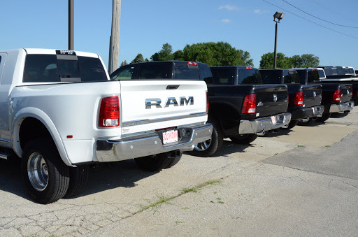 Car Dealer «Southtown Chrysler Dodge Jeep Ram», reviews and photos, 2412 N Jefferson Way, Indianola, IA 50125, USA