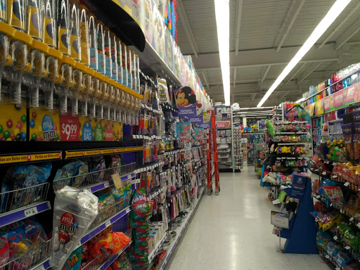 Shopping Mall «Southland Shopping Center», reviews and photos, 6944 W 130th St, Middleburg Heights, OH 44130, USA