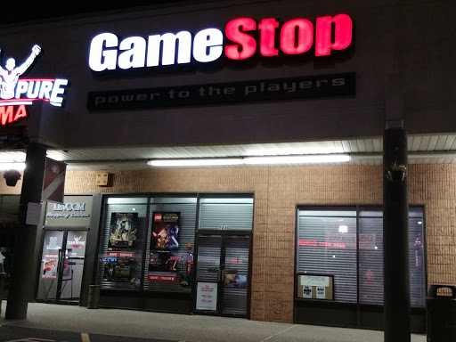Video Game Store «GameStop», reviews and photos, 1680 US-46, Little Falls, NJ 07424, USA