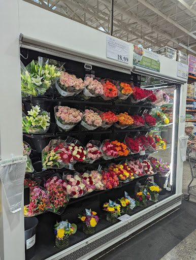 Warehouse store «Costco Wholesale», reviews and photos, 4849 NE 138th Ave, Portland, OR 97230, USA