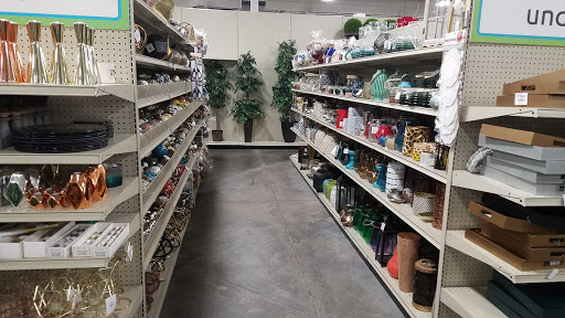 Home Goods Store «At Home», reviews and photos, 1944 S Greenfield Rd, Mesa, AZ 85206, USA