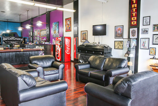 Tattoo Shop «Black Rose Tattoo Parlor», reviews and photos, 237 E Miner Ave, Stockton, CA 95202, USA
