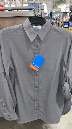 Sportswear Store «Columbia Sportswear Outlet at The Outlet Shoppes at Gettysburg», reviews and photos, 1863 Gettysburg Village Dr, Gettysburg, PA 17325, USA