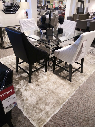 Furniture Store «Art Van Furniture - Southfield», reviews and photos, 22555 Greenfield Rd, Southfield, MI 48075, USA