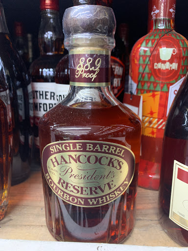 Liquor Store «Peachtree Package Store», reviews and photos, 300 Peachtree St NE # Cs1, Atlanta, GA 30308, USA