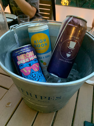 American Restaurant «Pinstripes», reviews and photos, 435 E Illinois St, Chicago, IL 60611, USA