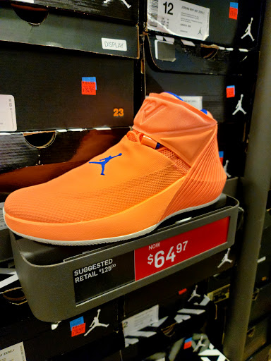 Sporting Goods Store «Nike Factory Store», reviews and photos, 1000 PA-611 #120, Tannersville, PA 18372, USA