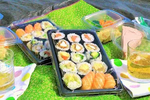 Hina Sushi image