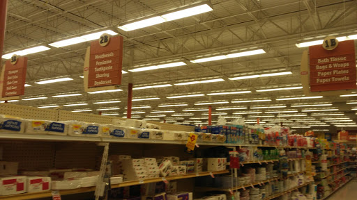 Supermarket «Giant Eagle Supermarket», reviews and photos, 2775 W Market St, Fairlawn, OH 44333, USA