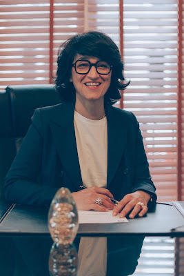Docteur Atrak Kathy- Implantologie - Esthétique dentaire à Courbevoie
