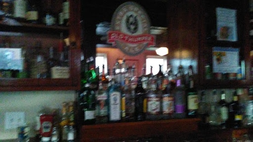 Bar «The Rhumb Line Bar & Restaurant», reviews and photos, 40 Railroad Ave, Gloucester, MA 01930, USA