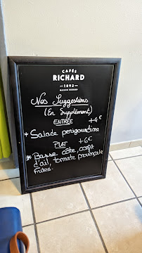 Restaurant A l'Orée du Bois à Guerville (le menu)