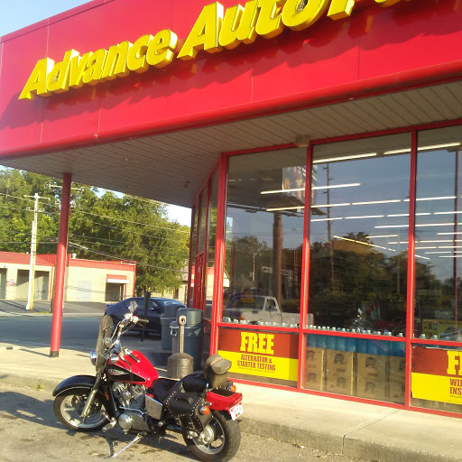 Auto Parts Store «Advance Auto Parts», reviews and photos, 31 Clark St, Wilmington, OH 45177, USA