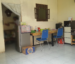 Rumah Makan Murah Meriah Masakan Padang photo