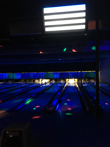 Bowling Alley «King Pins Bowling Center», reviews and photos, 5310 Lenox Ave, Jacksonville, FL 32205, USA