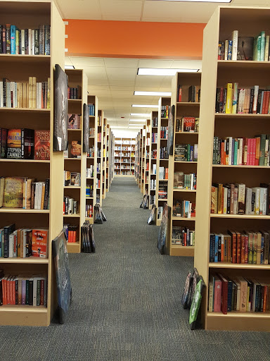 Used Book Store «2nd & Charles», reviews and photos, 6606 S Parker Rd, Aurora, CO 80016, USA