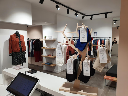 Magasin de vêtements pour femmes cop.copine Vannes