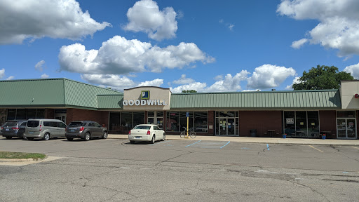 Thrift Store «Goodwill», reviews and photos, 15205 N Holly Rd, Holly, MI 48442, USA