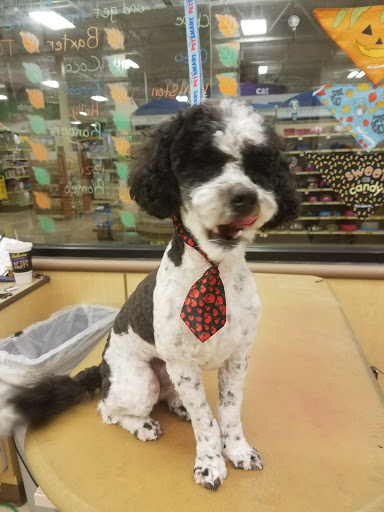 Pet Supply Store «PetSmart», reviews and photos, 1300 John F Kennedy Rd, Dubuque, IA 52002, USA