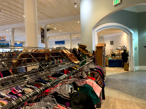 Thrift Store «Goodwill Denver - Broadway», reviews and photos, 21 S Broadway, Denver, CO 80209, USA