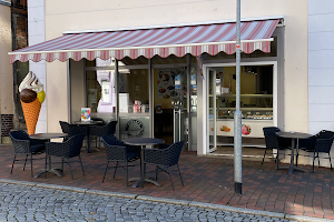 Eiscafé Gelatino image