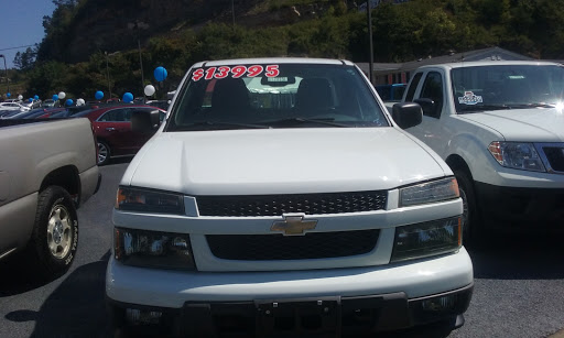 Used Car Dealer «Clutts Auto Sales Inc», reviews and photos, 120 Fitz Gilbert Rd, Hazard, KY 41701, USA