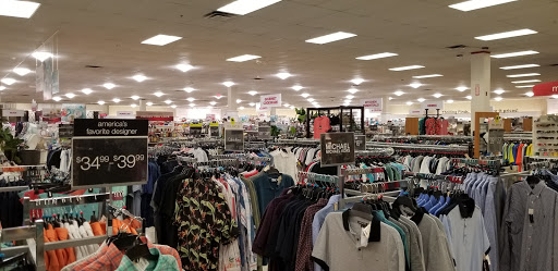 Department Store «T.J. Maxx & HomeGoods», reviews and photos, 111 Taunton St, Plainville, MA 02762, USA