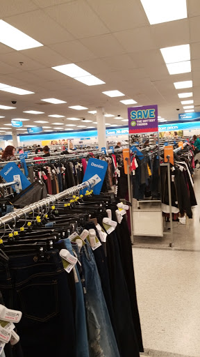 Clothing Store «Ross Dress for Less», reviews and photos, 5830 Kingstowne Center, Kingstowne, VA 22315, USA