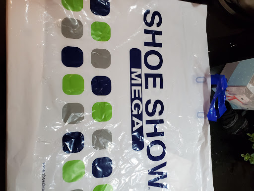 Shoe Store «Shoe Show», reviews and photos, 835 Oak St SW, Atlanta, GA 30310, USA