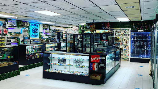 Tobacco Shop «Smokin Spades Premier Smoke and Vapor Shop», reviews and photos, 11180 W Flagler St #7, Miami, FL 33174, USA