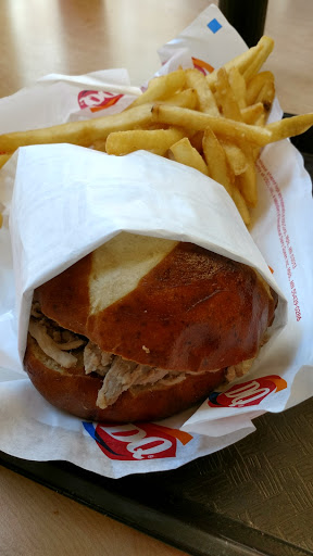 Shopping Mall «Cary Village Square Shopping Center», reviews and photos, 657 Cary Towne Blvd, Cary, NC 27511, USA