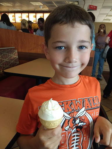 Fast Food Restaurant «Chick-fil-A», reviews and photos, 2617 Lakeview Pkwy, Rowlett, TX 75088, USA