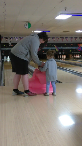 Bowling Alley «Tillamook Bowling Lanes», reviews and photos, 3705 3rd St, Tillamook, OR 97141, USA