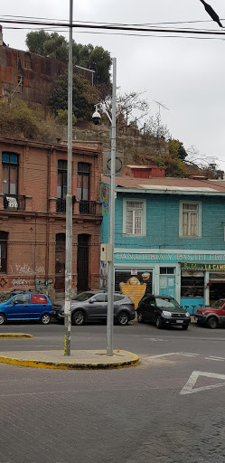 Plan Cerro, Asociación de arquitectos y profesionales por Valparaíso