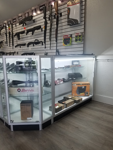 Pawn Shop «Mega Pawn & Jewelry», reviews and photos, 4006 W Vine St, Kissimmee, FL 34741, USA