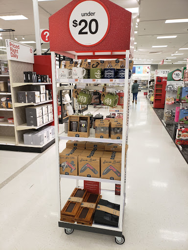 Department Store «Target», reviews and photos, 79 Commerce Way, Seekonk, MA 02771, USA