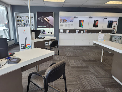Cell Phone Store «Russell Cellular, Verizon Authorized Retailer», reviews and photos, 435x Hartford Turnpike, Vernon, CT 06066, USA